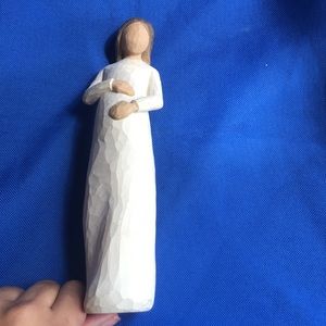 Willow tree pregnant woman figurine